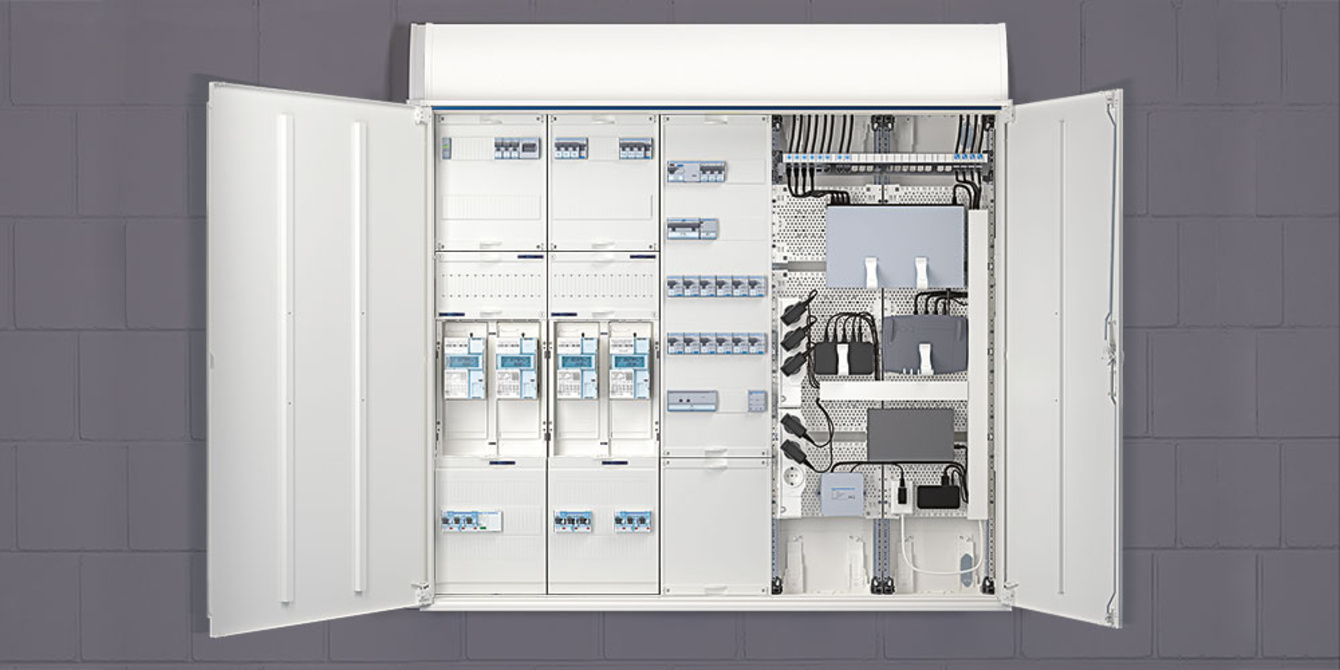 Technikzentrale bei DSM Elektrotechnik GmbH in Meiningen